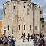 Poluotok 2 Задар