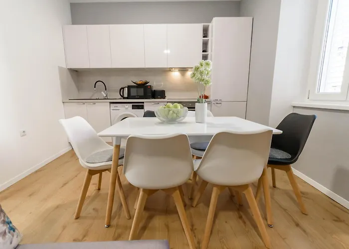 Poluotok 2 Apartament